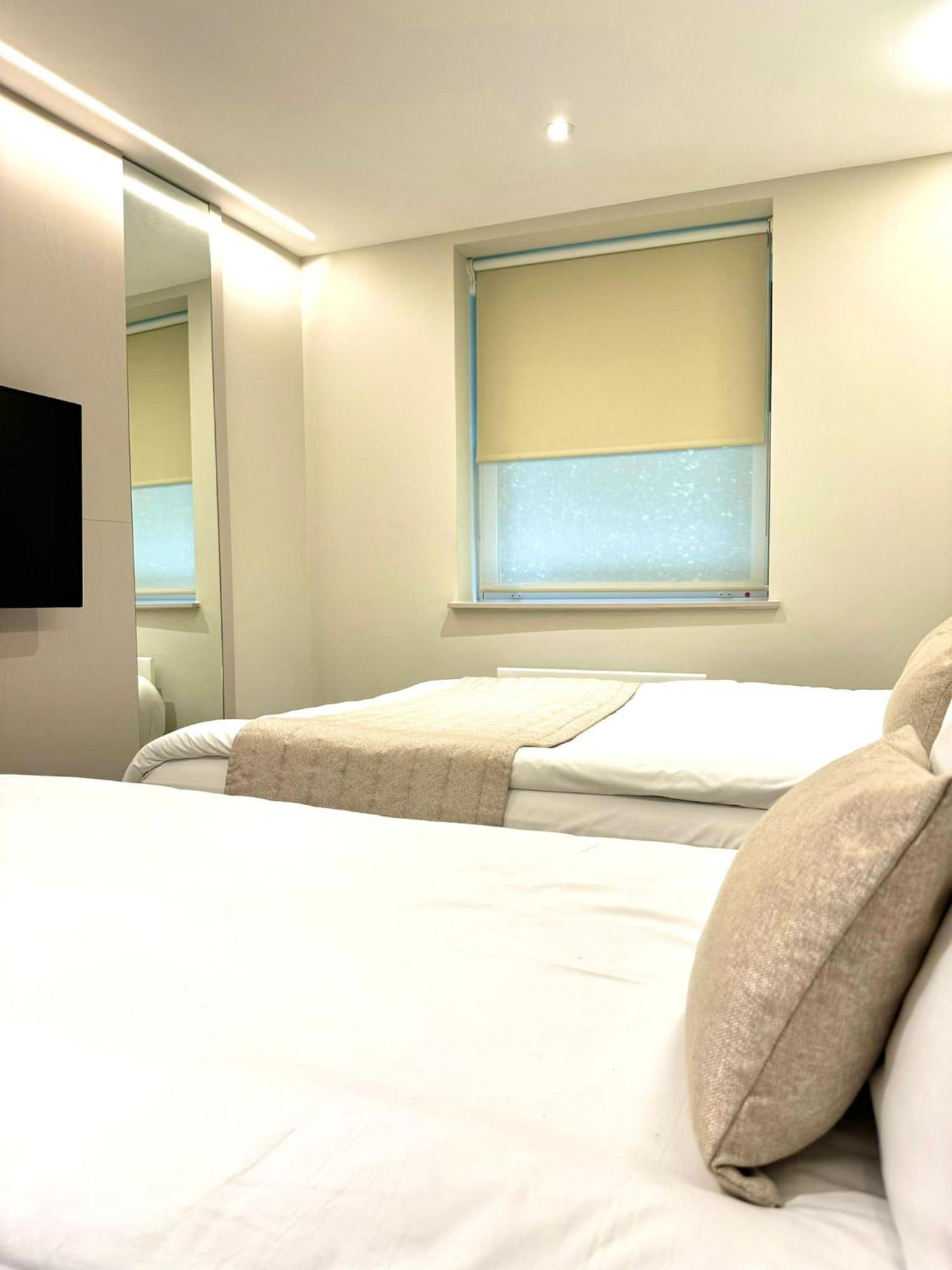 Nox Richmond Aparthotel Richmond  Ngoại thất bức ảnh