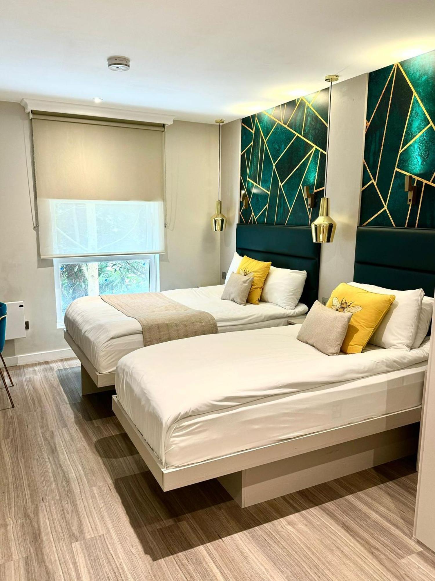 Nox Richmond Aparthotel Richmond  Ngoại thất bức ảnh