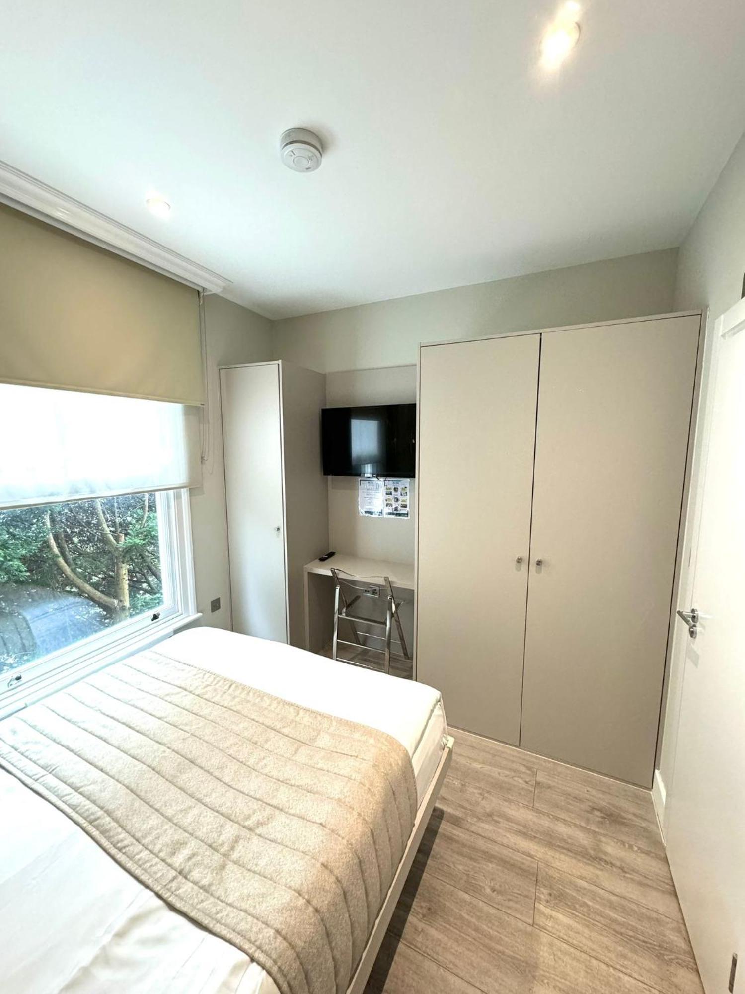 Nox Richmond Aparthotel Richmond  Ngoại thất bức ảnh