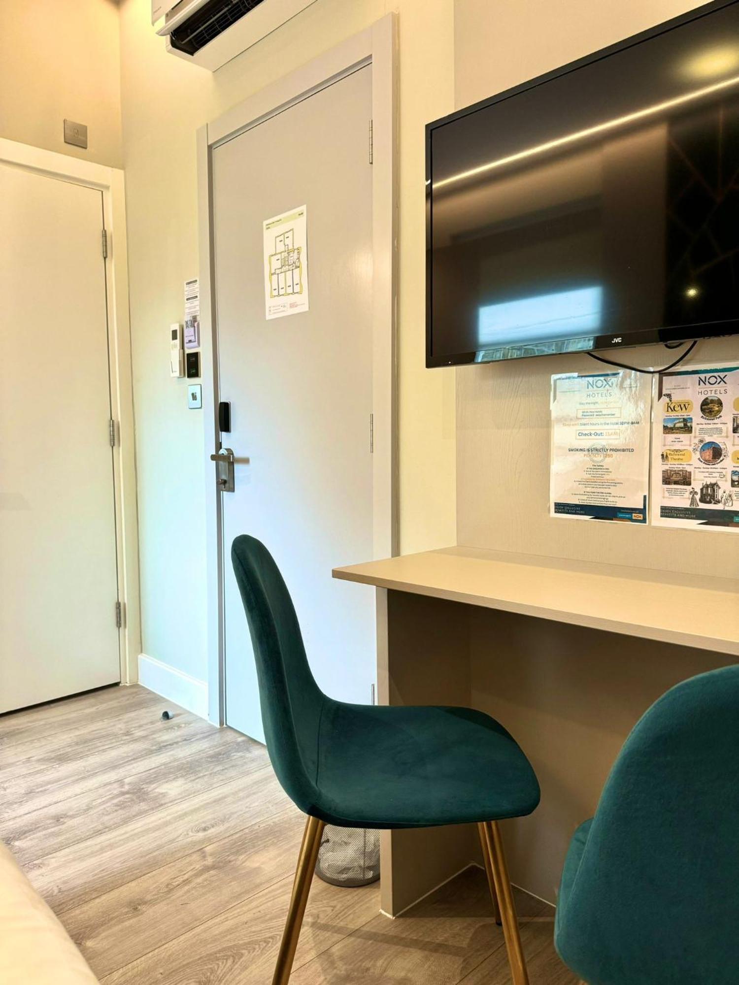 Nox Richmond Aparthotel Richmond  Ngoại thất bức ảnh