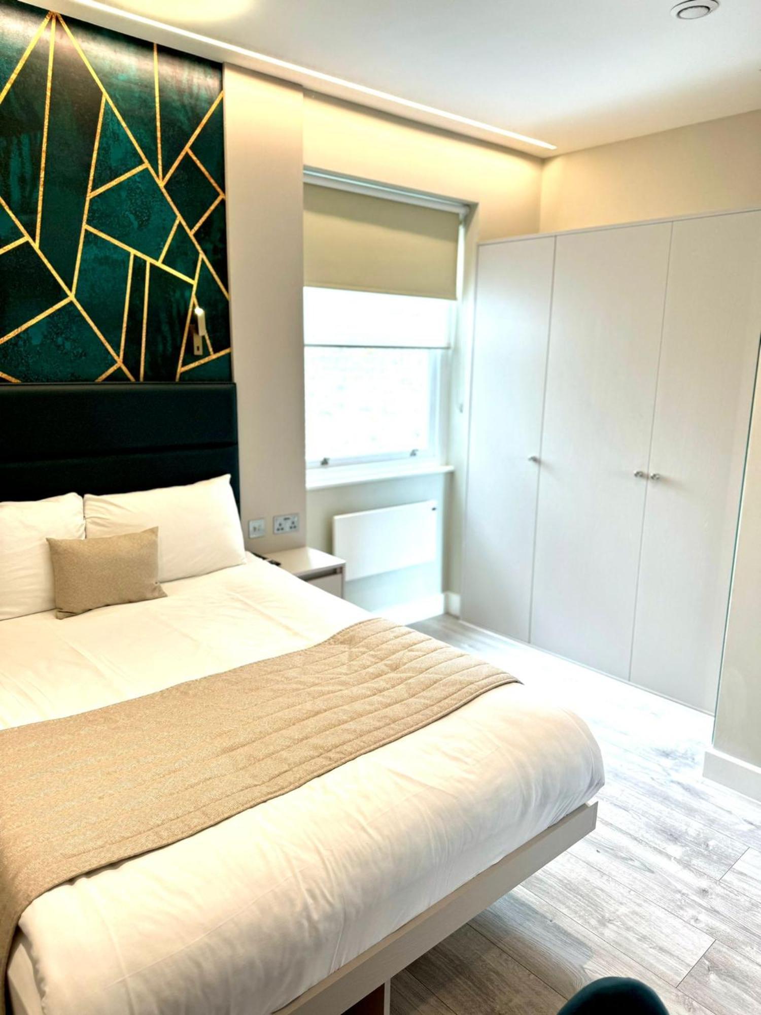 Nox Richmond Aparthotel Richmond  Ngoại thất bức ảnh
