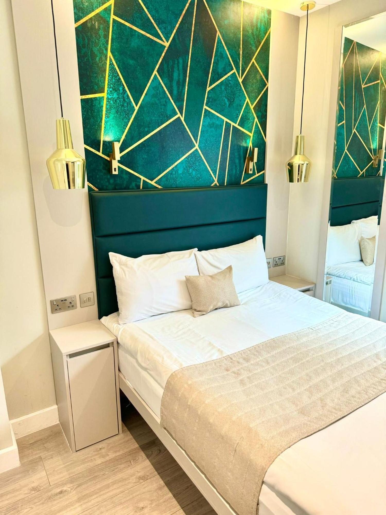 Nox Richmond Aparthotel Richmond  Ngoại thất bức ảnh
