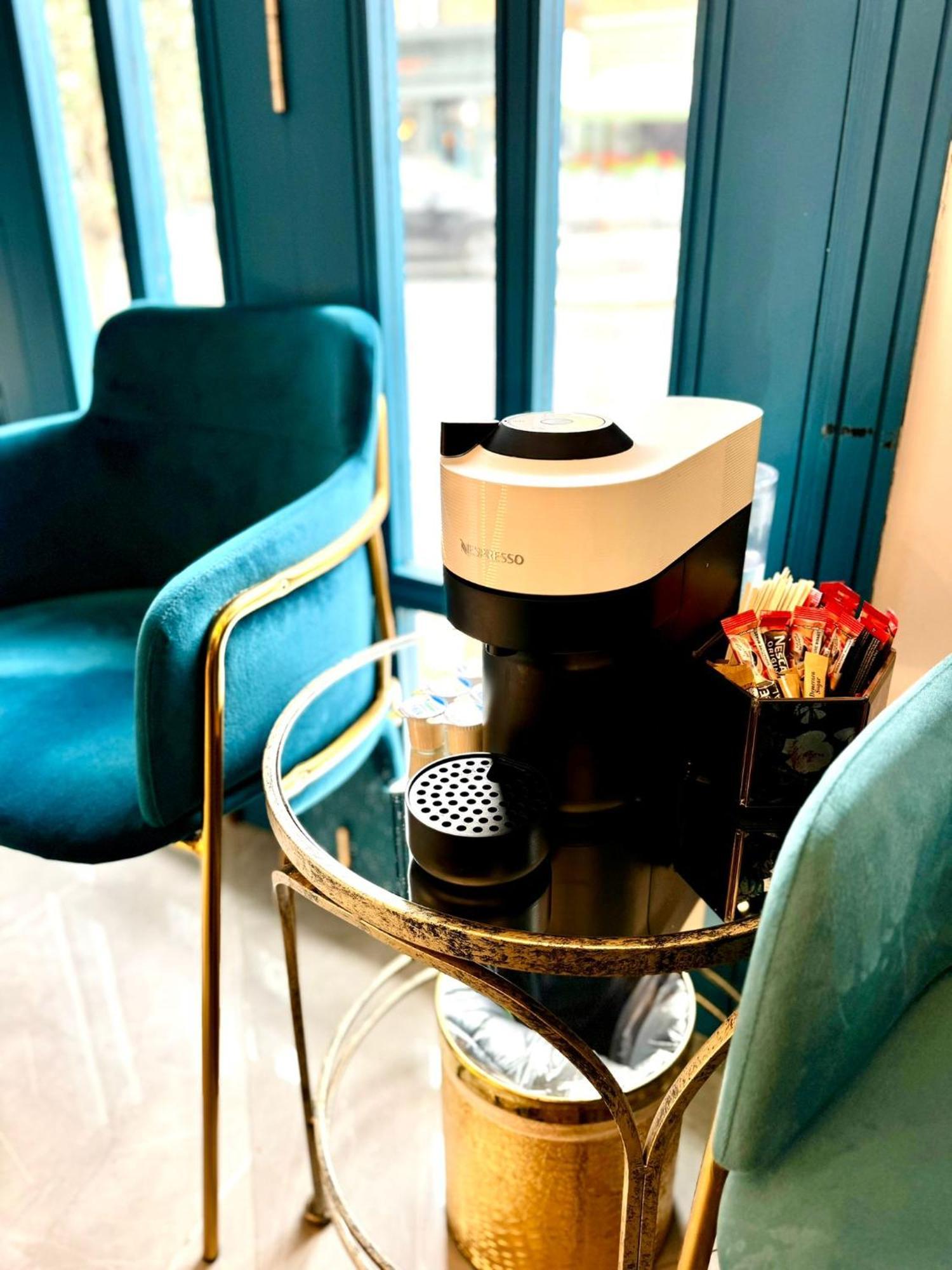 Nox Richmond Aparthotel Richmond  Ngoại thất bức ảnh